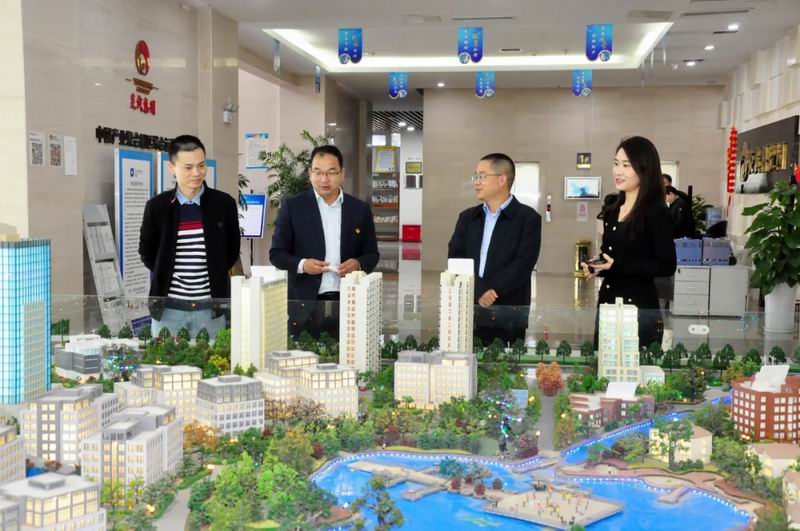 1641459472537700.jpg 640.webp (10).jpg